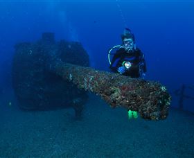 HMAS Brisbane Dive Site - Find Attractions 1