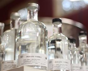 Glen Gowrie Distillery - Find Attractions 2