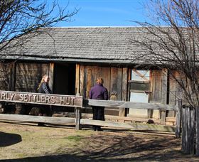 The Early Settlers Hut - Find Attractions 2