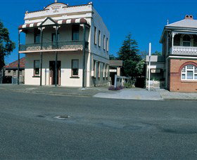 Wingham Self-Guided Heritage Walk Wingham