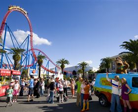 Warner Bros. Movie World - Find Attractions 3