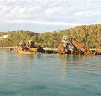 Tangalooma Wrecks Dive Site - Find Attractions
