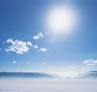 Hawks Nest Beach - Find Attractions