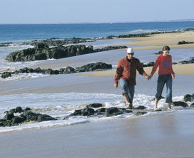 Back Beach - Find Attractions 1