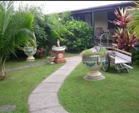 Moorlands Cottage And Gallery - Find Attractions 1