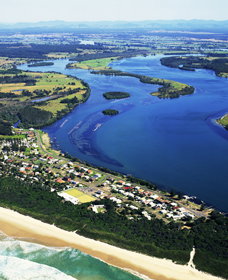 Manning Point Beach - Find Attractions 0