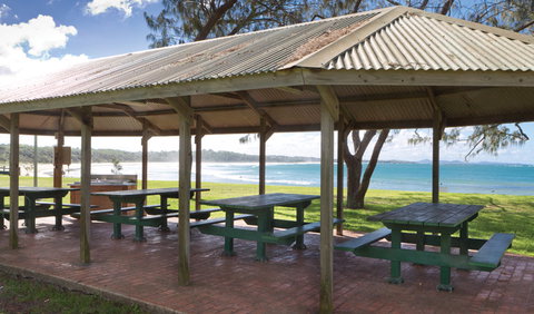 Woolgoolga Beach And Headland - Find Attractions 2