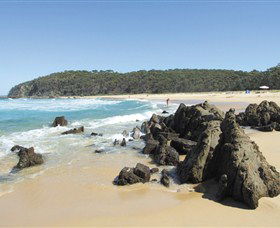 Armands Beach Bermagui - Find Attractions 0