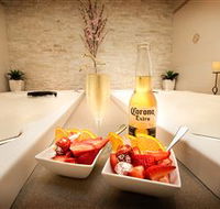 Aqua Vitae Day Spa - Find Attractions