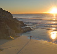 Little Bay Beach - Find Attractions
