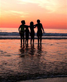 Merimbula Main Beach - Find Attractions 2
