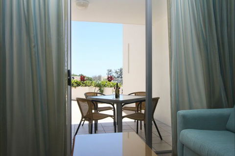 Ramada Marcoola Beach - Find Attractions 4