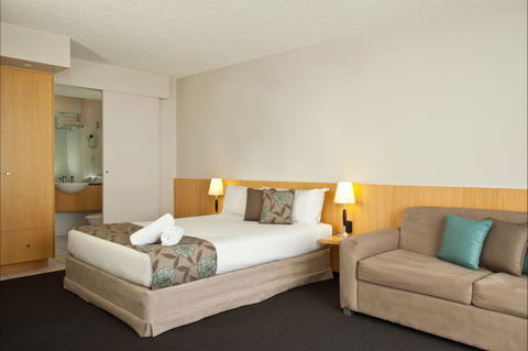 Ramada Marcoola Beach - Find Attractions 7