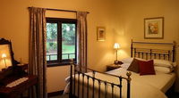 MossGrove Bed and Breakfast