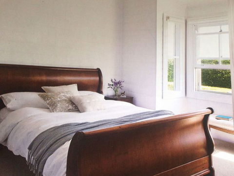 All Saints Bed And Breakfast - Find Attractions 0