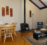 Tinglewood Cabins - Find Attractions