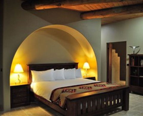 Casa La Vina - Find Attractions 2