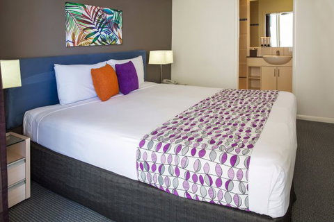 Park Regis City Quays - Find Attractions 3