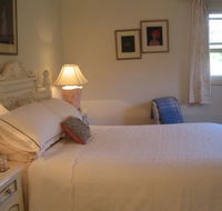 Trafalgar Bed and Breakfast and Annie's cottage - Find Attractions