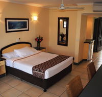 Bay Village Tropical Retreat - Find Attractions