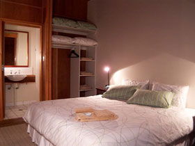 Cape Trib Beach House Resort - Find Attractions 12