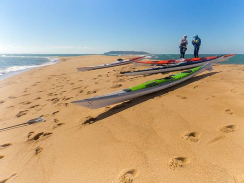 Kayaksnthings - Find Attractions 1