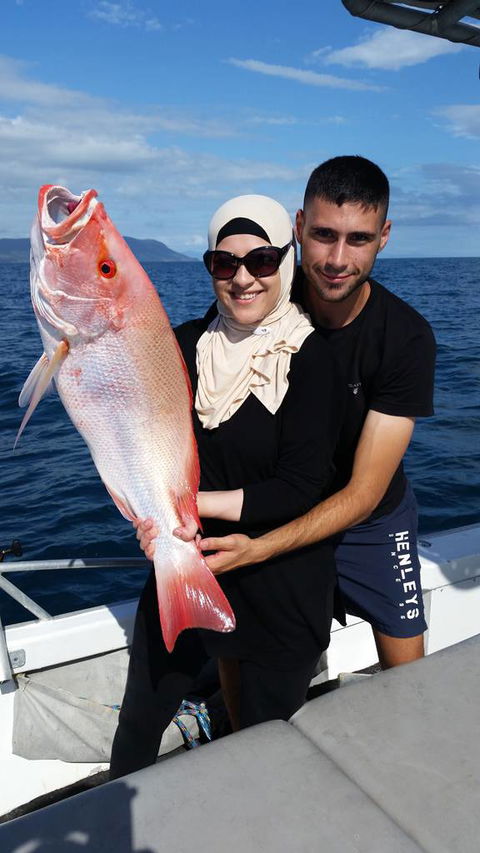 Fish Tales Charters Cairns Sportsfishing Adventure - Find Attractions 0