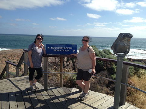 Margaret River, Caves, Wine And Cape Leeuwin Lighthouse Tour From Perth - Find Attractions 8