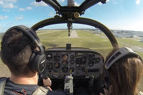 Perth Reconnaissance Adventure Flight - Find Attractions 6
