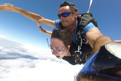 Skydive Perth From 15000ft With Beach Landing - Find Attractions 6