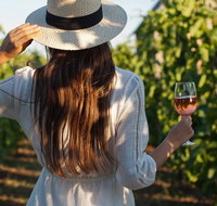 7 Hour Full Day Tour Morning Tea Chocolate Olives 3 Wineries  Lunch - Find Attractions