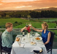2-Day Yarra Valley Wine Tour with Luxury Vineyard Resort Stay