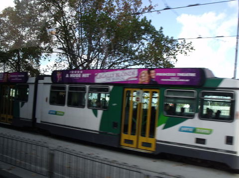 Melbourne Highlights With Brighton Beach And St Kilda Tour - Find Attractions 8