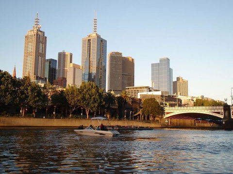 Melbourne New Year's Eve Party Cruise - Find Attractions 8