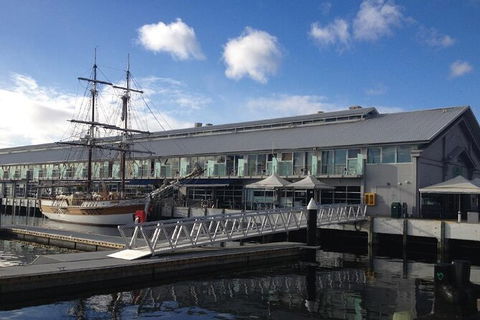Hobart Half-Day Sightseeing Coach Tram Tour - Find Attractions 22