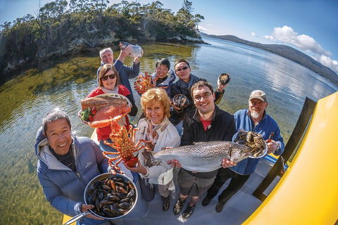 Fresh From The Ocean: Tasmanian Seafood Gourmet Full-Day Cruise Including Lunch - Find Attractions 0