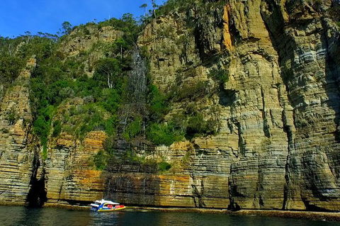 Day Trip To Tasman Peninsula And Port Arthur Historic Site From Hobart - Find Attractions 12