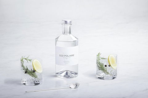 Tasmania\'s Sud Polaire Gin Experience - Find Attractions 0