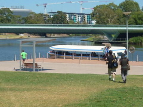 Adelaide Super Saver: Adelaide City Sightseeing Tour Plus Barossa Valley And Hahndorf Tour - Find Attractions 2