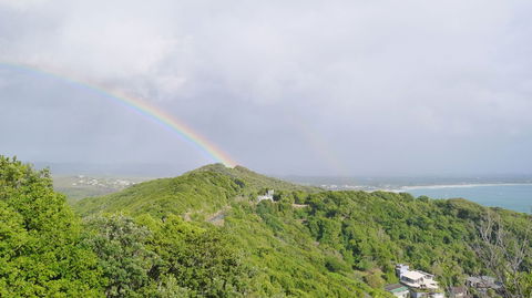Chill Out At Byron Bay From Gold Coast - Find Attractions 4