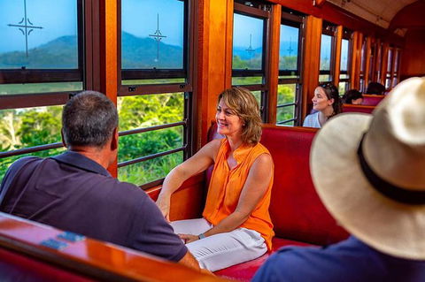 Skyrail Rainforest Cableway Day Trip From Palm Cove - Find Attractions 7