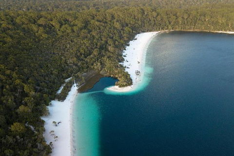 Pack-free Camping: Lake McKenzie Central Hike - 2 Days - Find Attractions 0