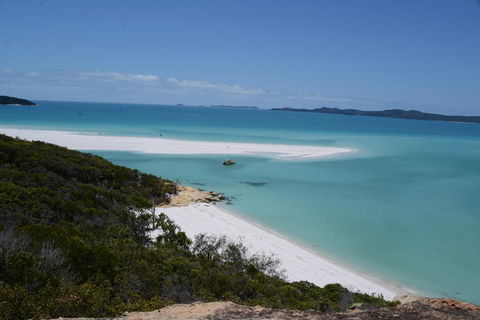 Whitehaven Beach And Hill Inlet Chill And Grill - Find Attractions 3