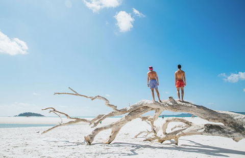 Whitehaven Beach And Hill Inlet Chill And Grill - Find Attractions 7