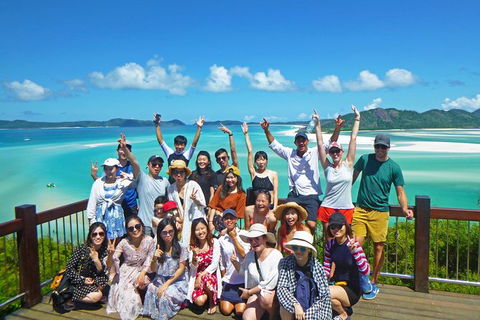 Whitsunday Island Boat Adventure - Find Attractions 11