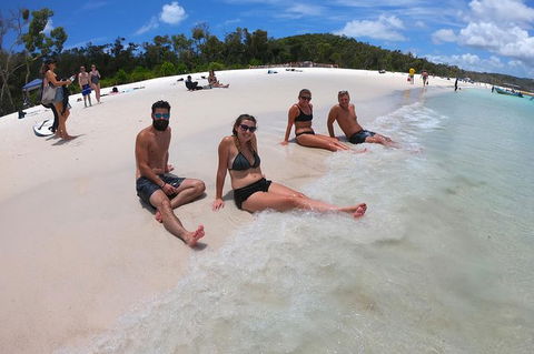 Whitehaven Beach Day Tour With Snorkel In Whitsundays Island - Find Attractions 19