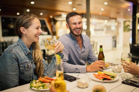 Dinner Buffet Cruise On The Gold Coast - Find Attractions 0