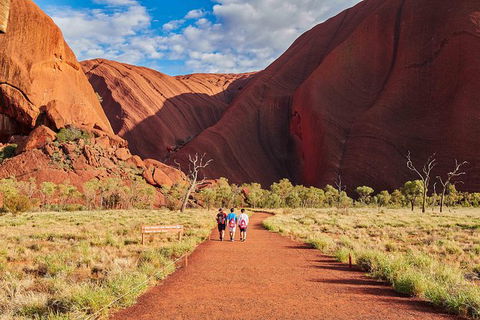 Uluru Base And Sunset Half-Day Trip With Optional Outback BBQ Dinner - Find Attractions 25