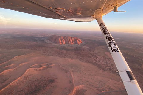 Scenic Flight: Uluru Rock Blast - Find Attractions 5