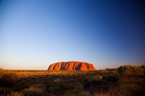 One-Way Transfer From Alice Springs To Yulara - Find Attractions 0